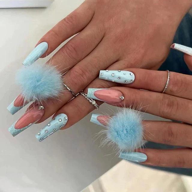 Pompón – Crystal Nails